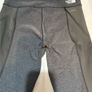 The North Face Women's Heather Gray Pullover Hoodie